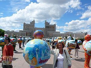 bircan-unver-in-front-of-the-expo2017astana-participating-countries-s