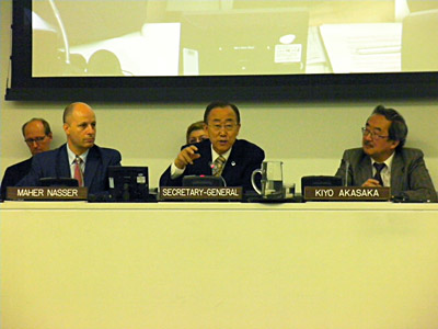 Akasaka, Secretary General Ban Ki-Moon, Nasser