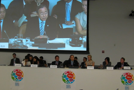 un_sg_panelists_youth_passing_on